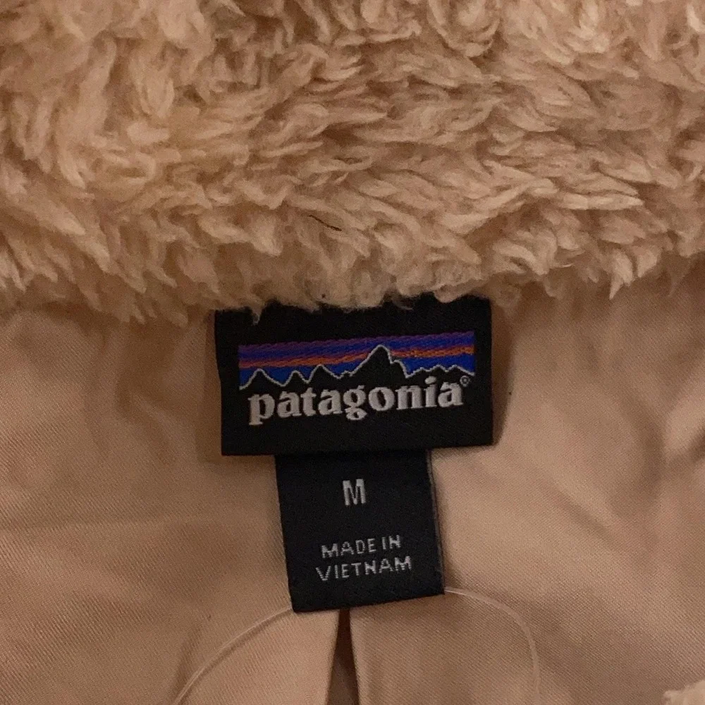 Patagonia Los Gatos Fleece Vest Women's Medium Pampas‎ Tan Fuzzy Full Zip 2516